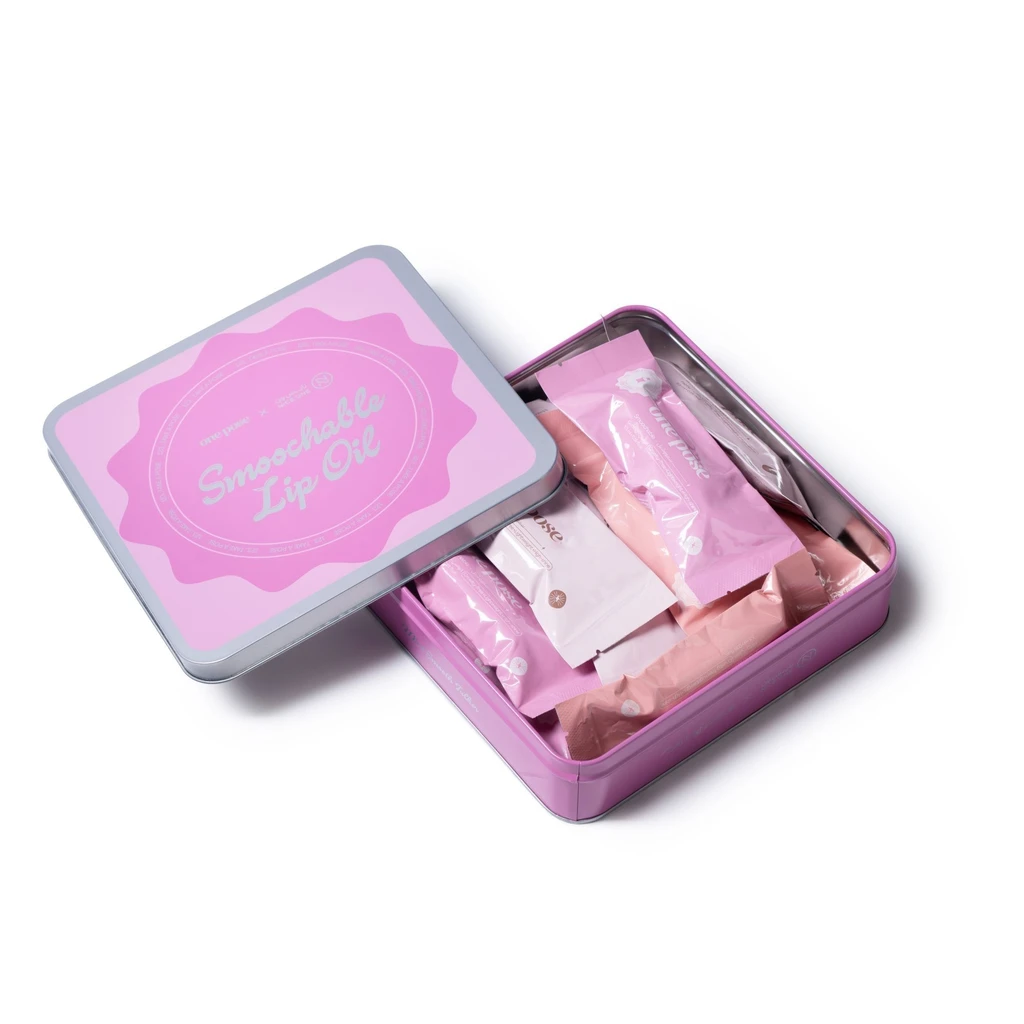One Pose Smoochable Lip Oil Eid Gift Set - 12 Pieces